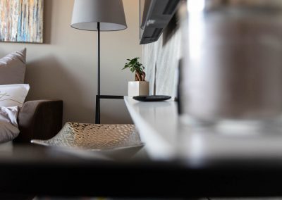 Ferienwohnung in der Nähe von der Leipziger Messe und Flughafen Leipzig BMW und Porsche Inneneinrichtung